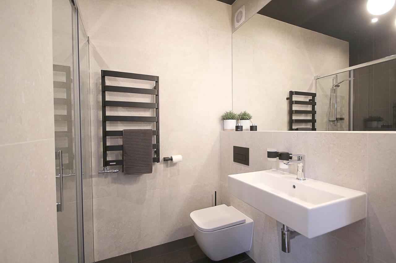 Wanderlust Apartments Красков Екстериор снимка