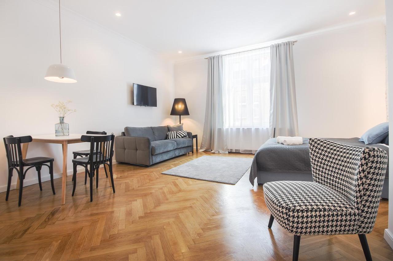Wanderlust Apartments Красков Екстериор снимка