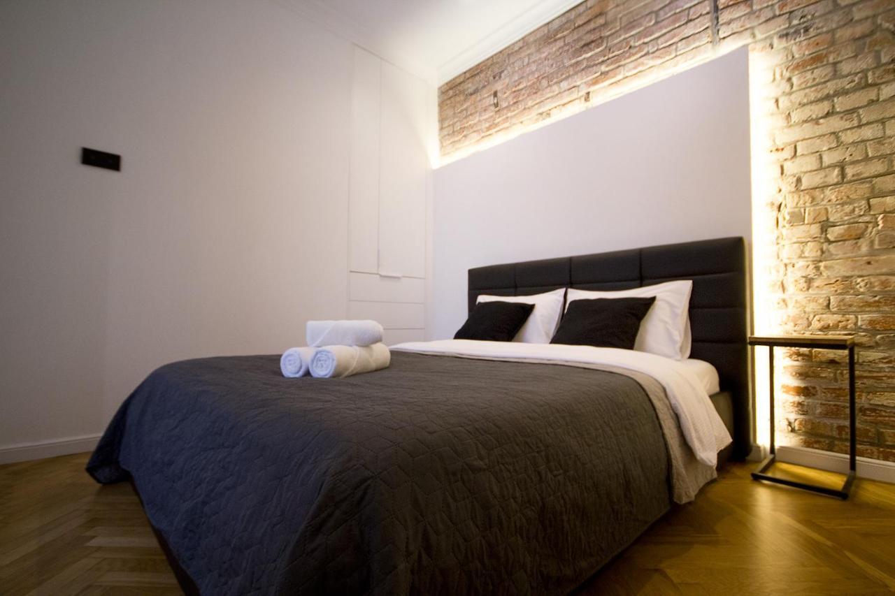 Wanderlust Apartments Красков Екстериор снимка