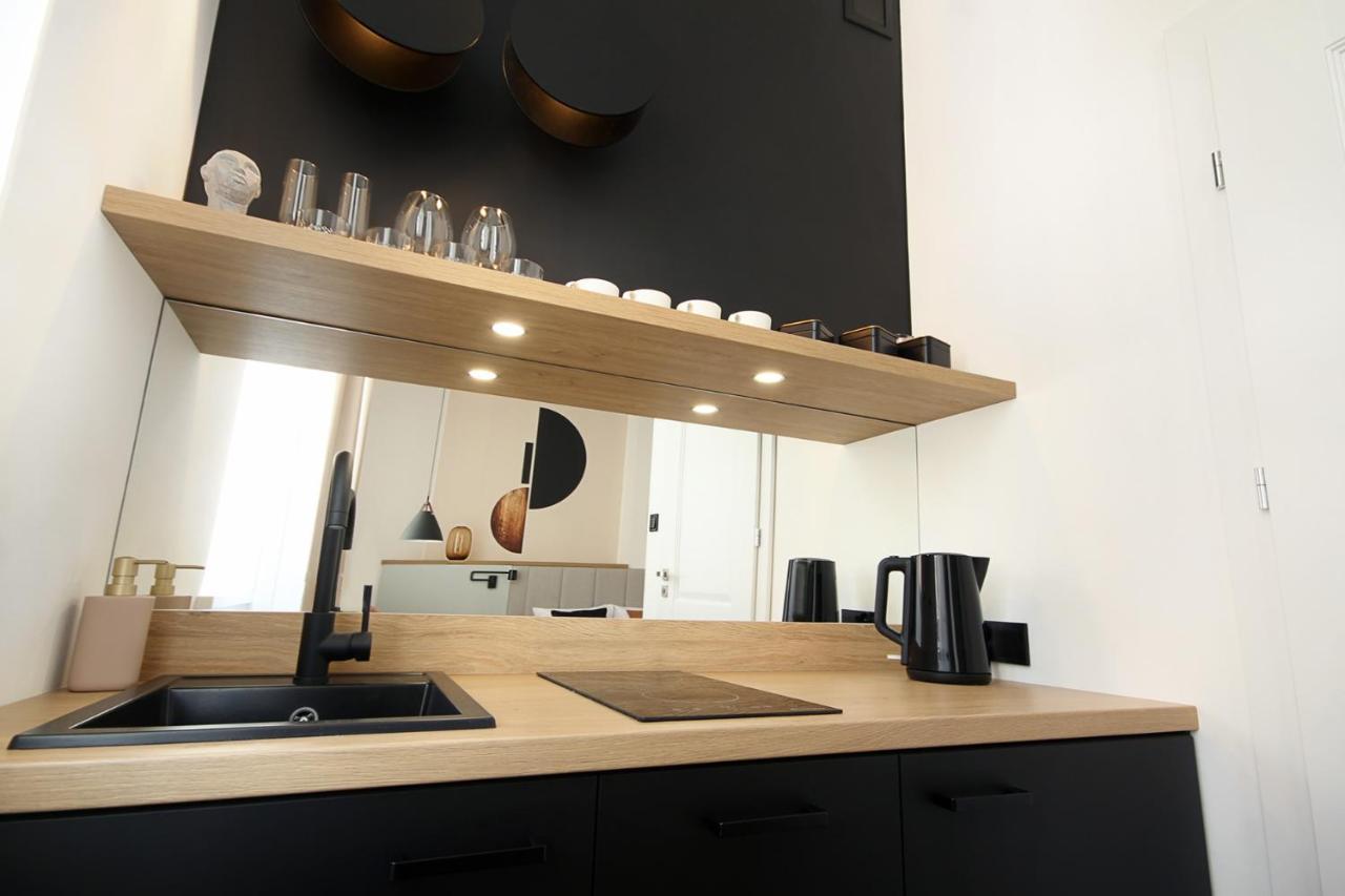 Wanderlust Apartments Красков Екстериор снимка